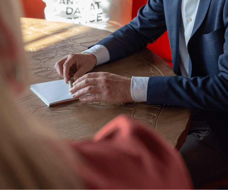 Wanneer heb ik recht op een AOW-uitkering? - Judex
